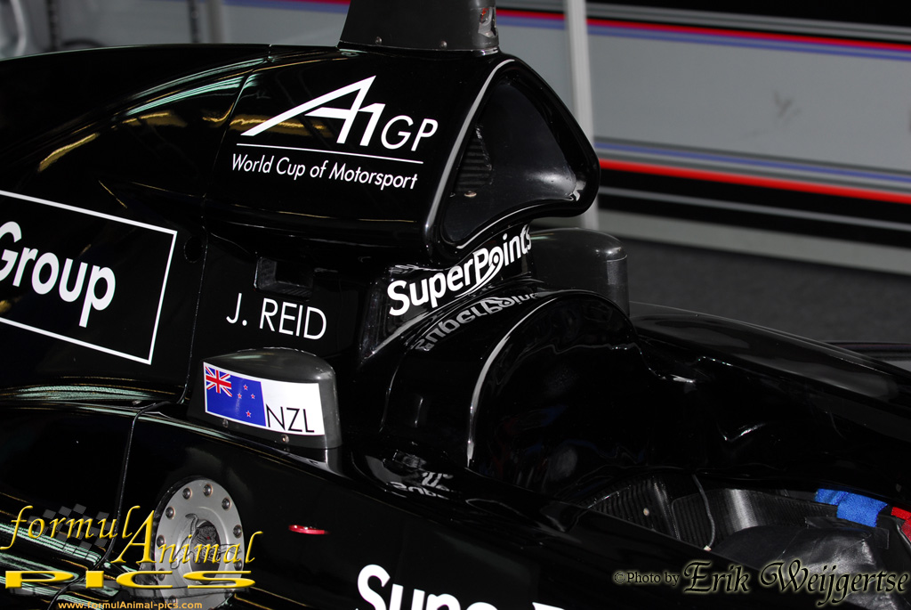 1002x662 pixels (239K)