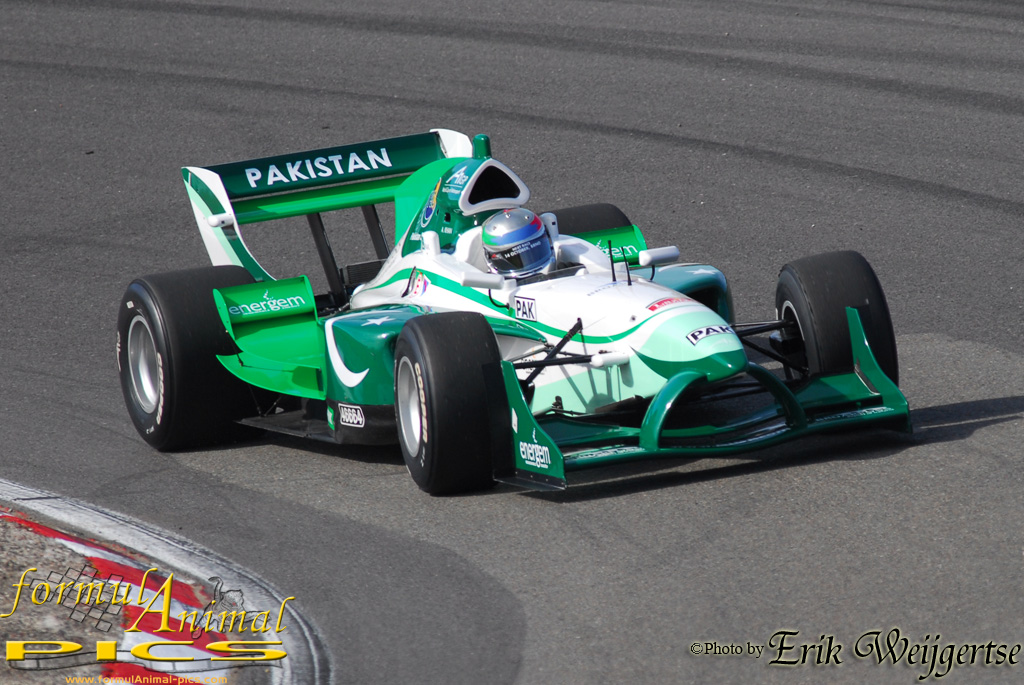 1002x662 pixels (303K)