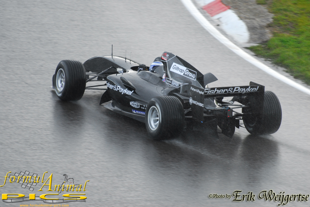 1002x662 pixels (467K)