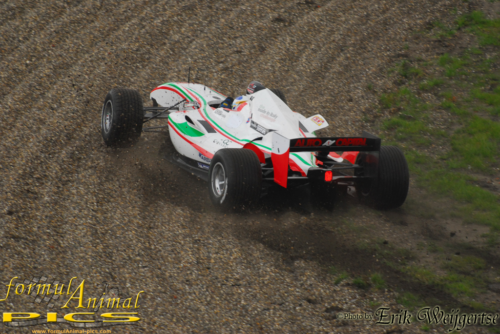 1002x662 pixels (722K)