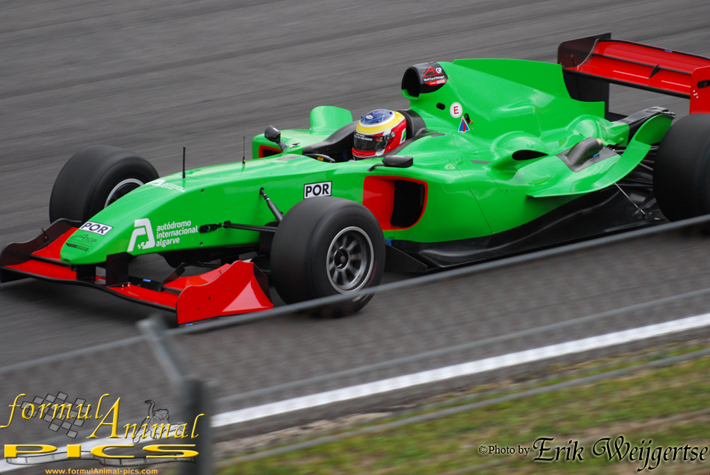 1002x662 pixels (508K)