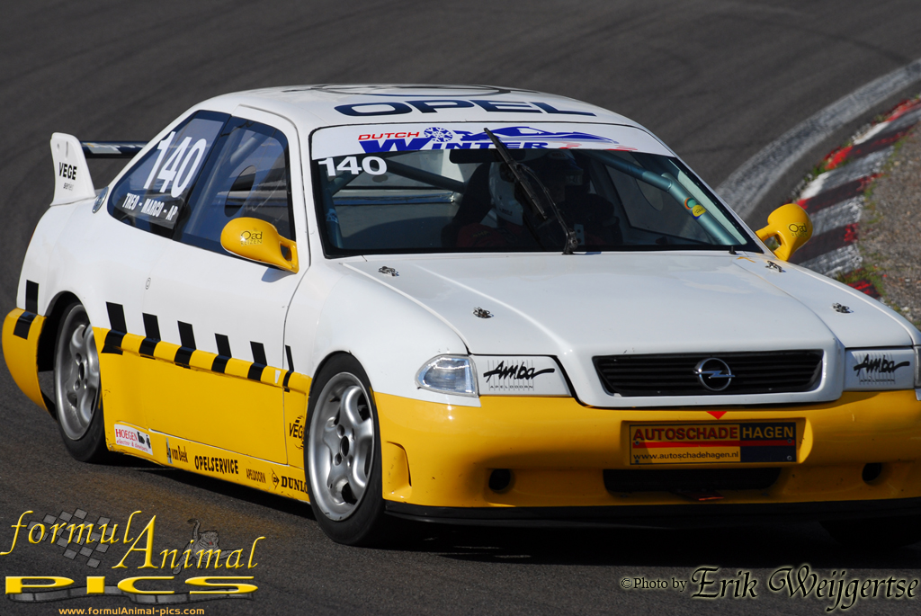 1002x662 pixels (525K)