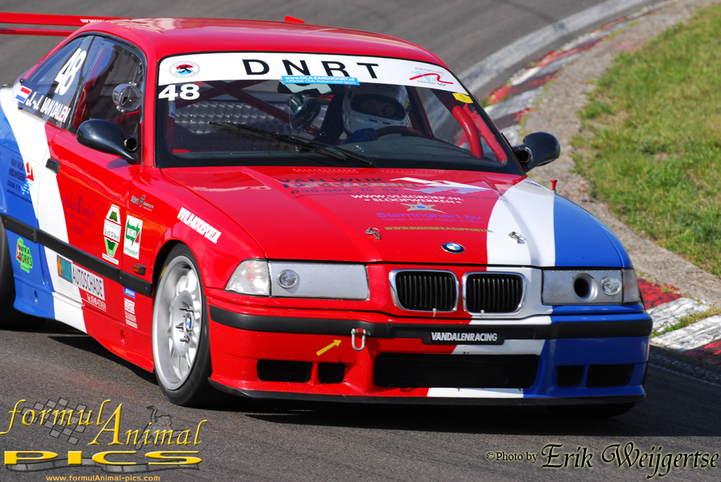 1002x662 pixels (656K)