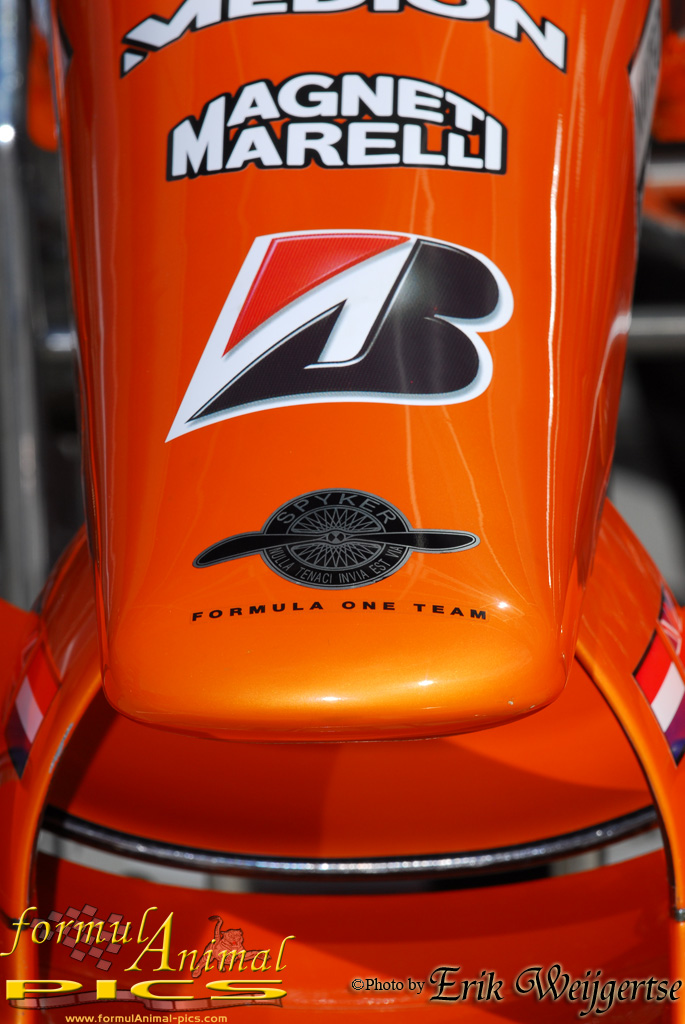 663x1001 pixels (251K)