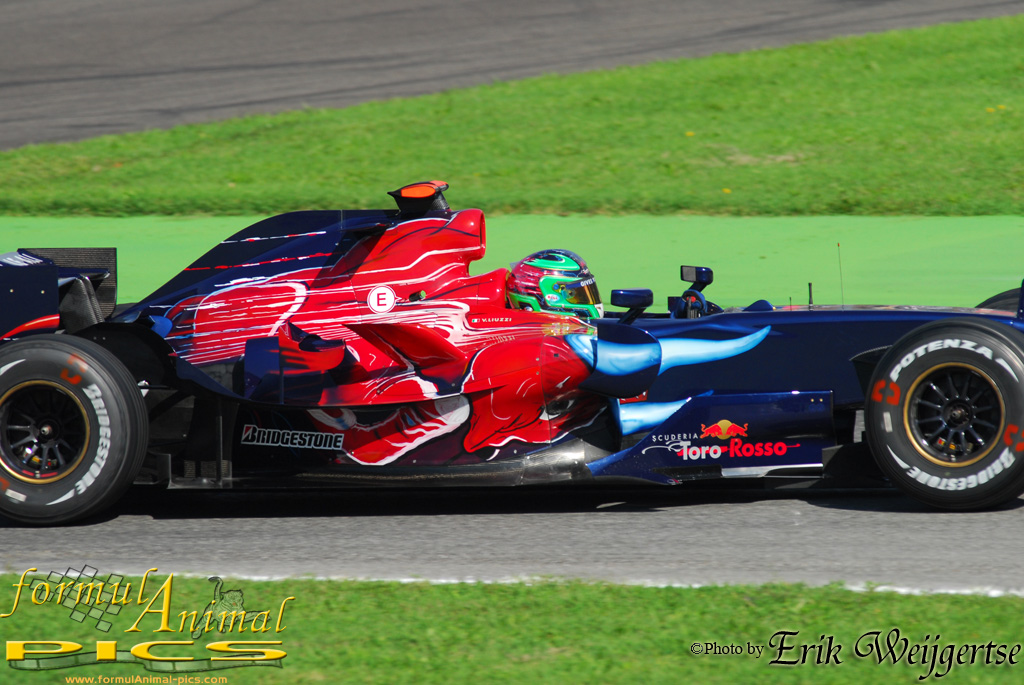 1002x662 pixels (299K)