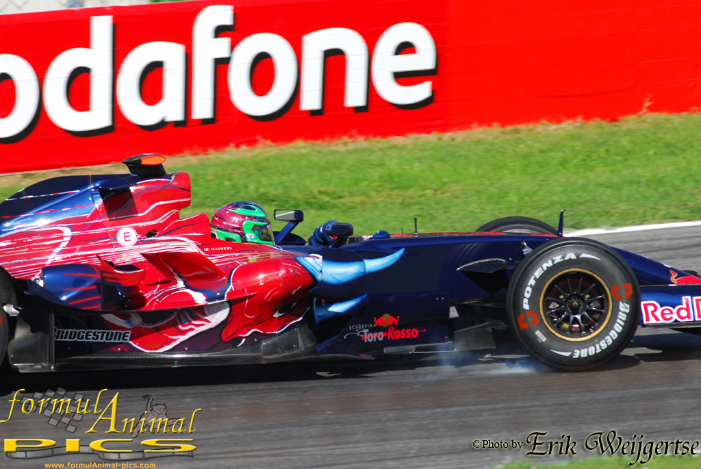 1002x662 pixels (304K)