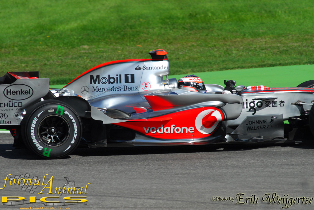 1002x662 pixels (290K)