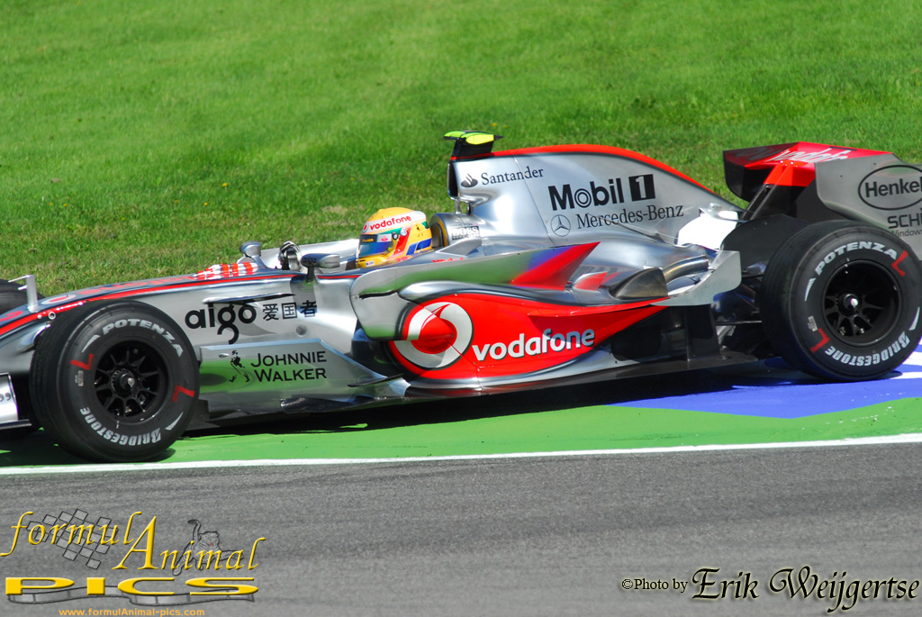 1002x662 pixels (334K)