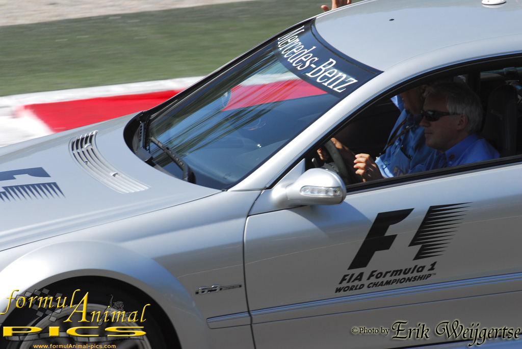 1002x662 pixels (239K)