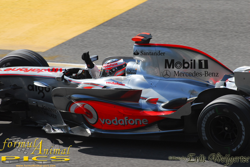 1002x662 pixels (264K)