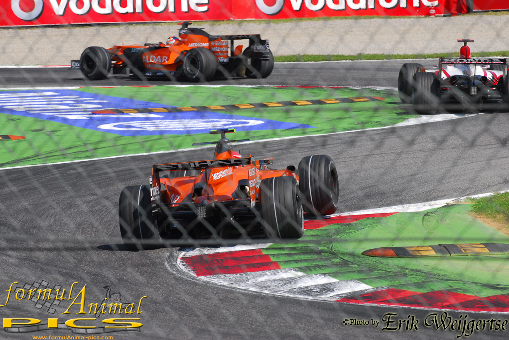 1002x662 pixels (367K)