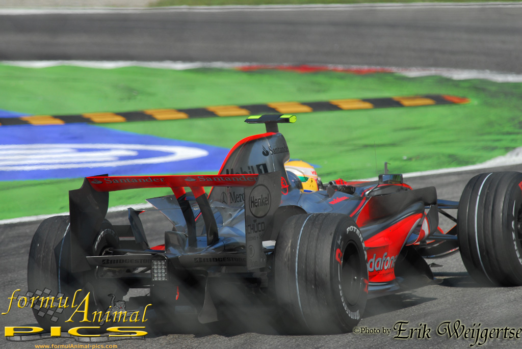 1002x662 pixels (237K)