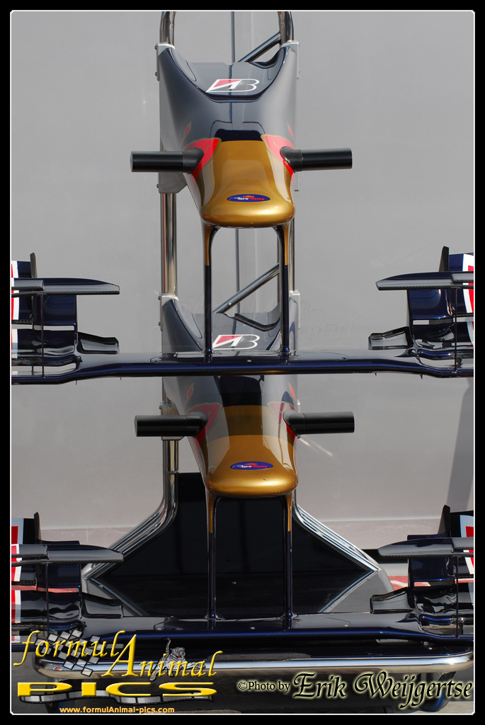 663x1001 pixels (232K)