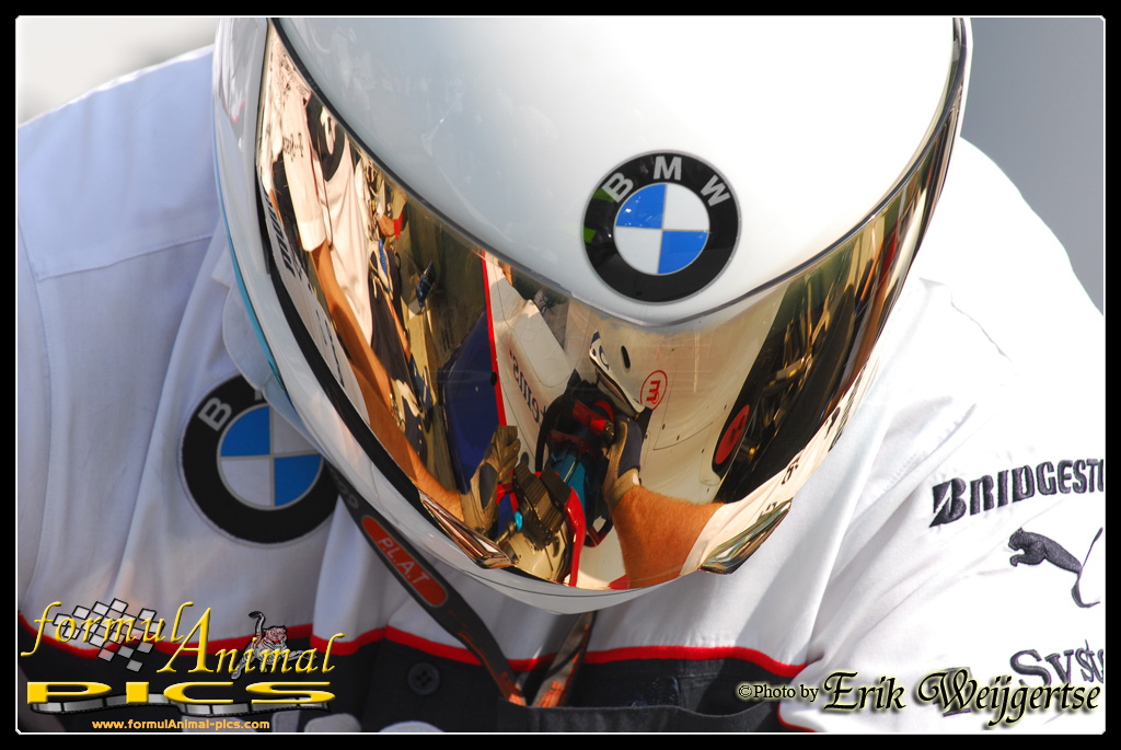 1002x662 pixels (259K)