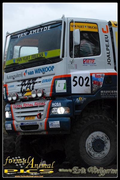 379x577 pixels (56K)